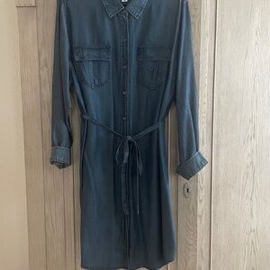 Shirt dress